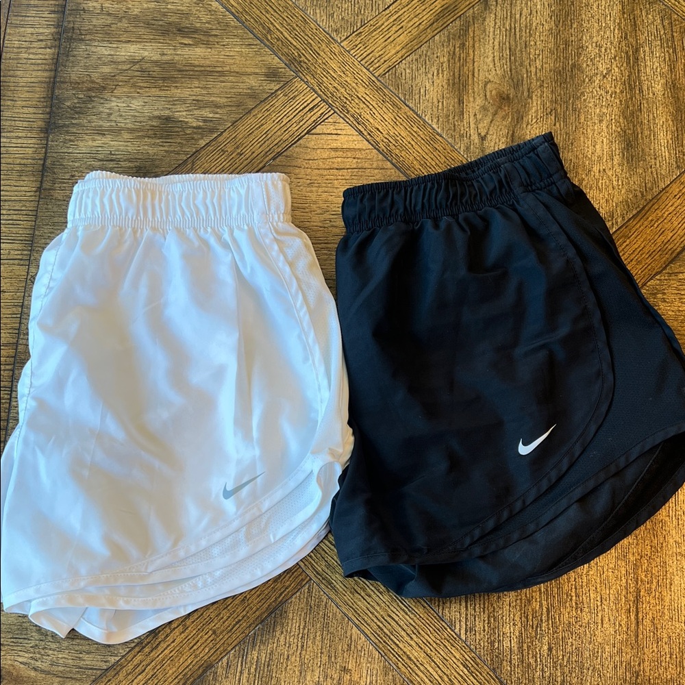 Nike Women's Athletic Shorts - Black and White
